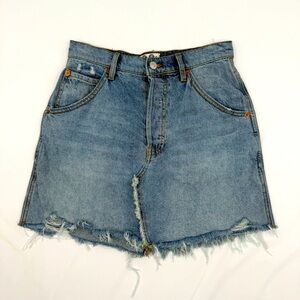 Free People We the Free Brea Mini Skirt Cut Off Denim Size 28 Distressed Raw Hem